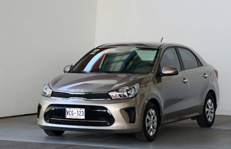 KIA SOLUTO 2024