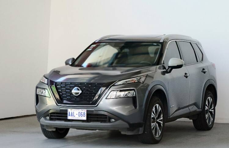 NISSAN X-TRAIL 2025