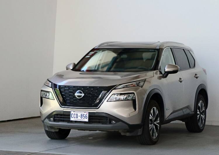 NISSAN X-TRAIL 2025