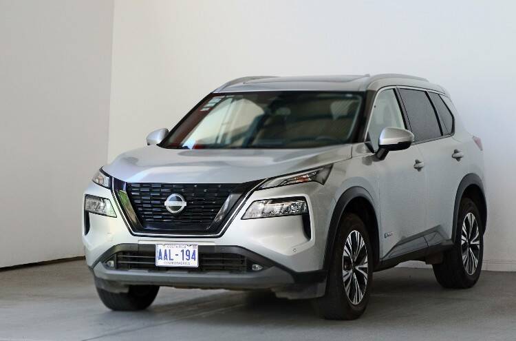 NISSAN X-TRAIL 2025
