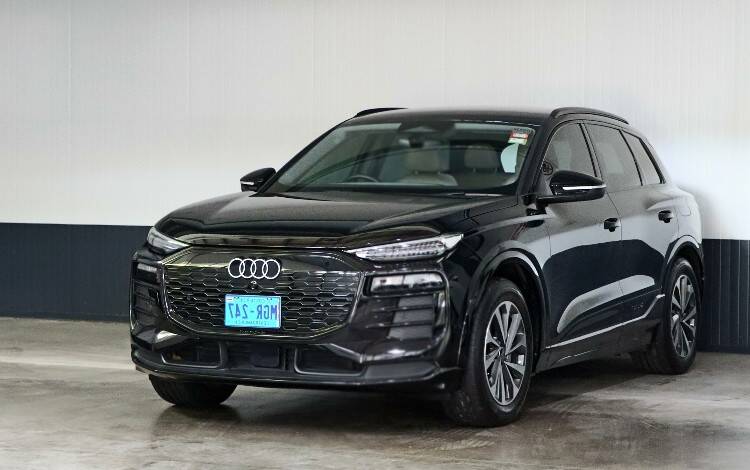 AUDI E-TRON 2025